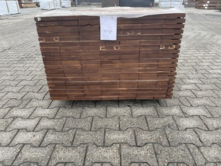 Ca. 33x Guyana Ipé Planken Geschaafd, 25x140mm, lengte 25/305cm, 8/335